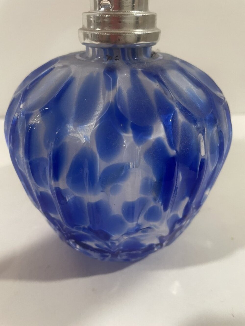 Art Glass Fragrance Diffuser Swirl Blue Decorative - Picture 16 of 16